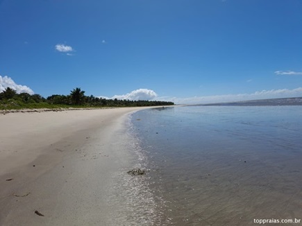 Praia das Bobocas em Santa Cruz Cabrália