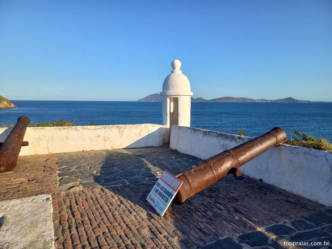 Forte São Mateus na Praia do Forte